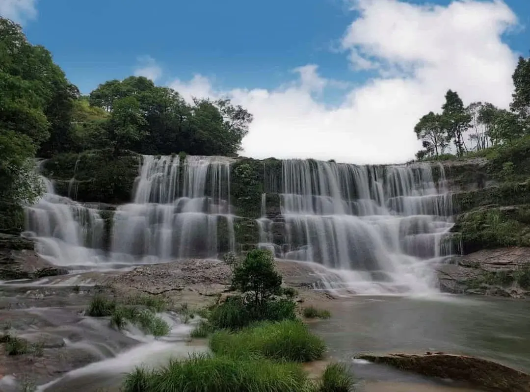 Lyngksiar Falls